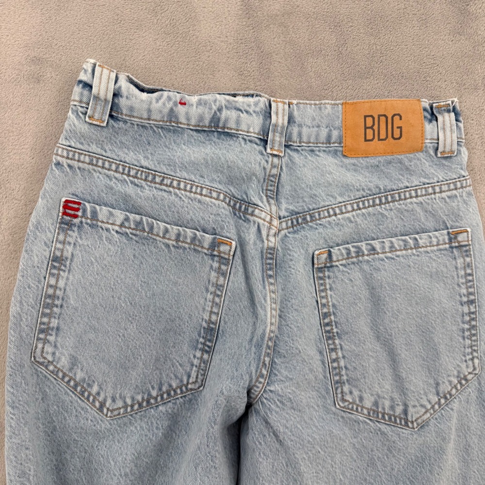 BDG Women's Blue Rih‎ Extreme Baggy Mid-Rise Relaxed Fit Jeans Women's Size 25 - Picture 13 of 16